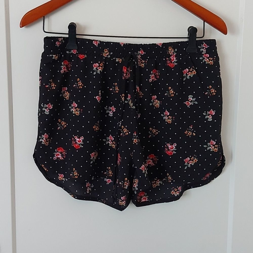 RIPE Flower Print Shorts Size Medium